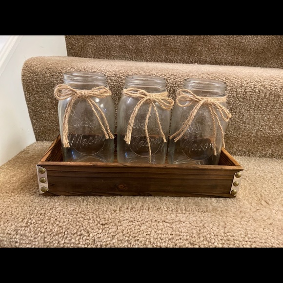 Modern Farmhouse Decor - Picture 3 of 7